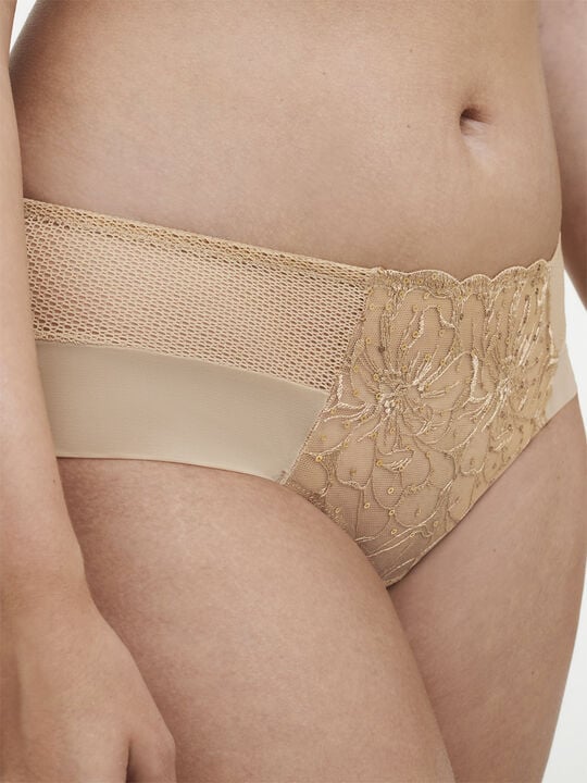 Fleurs Signature Revealing Shorty