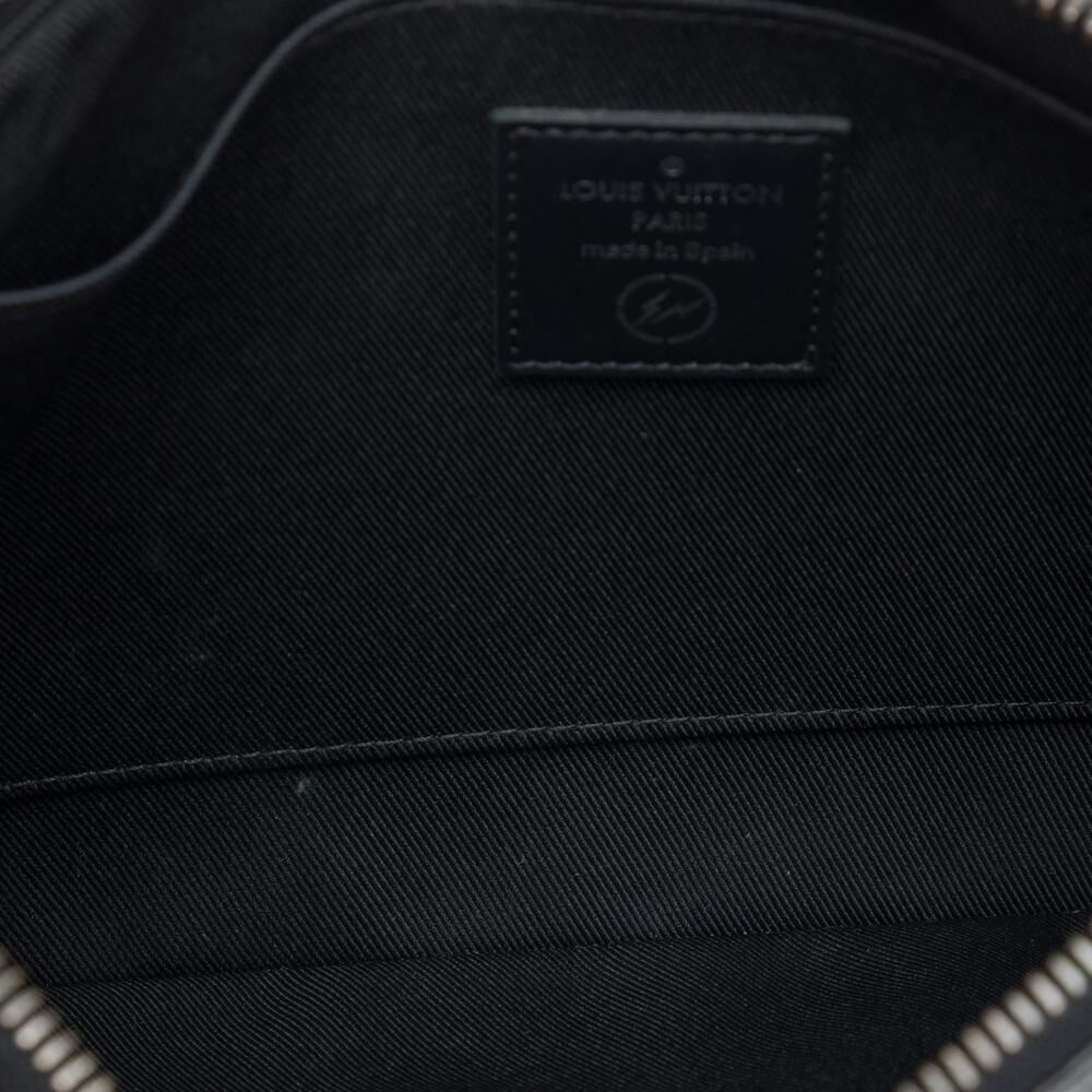 Louis Vuitton Clutch