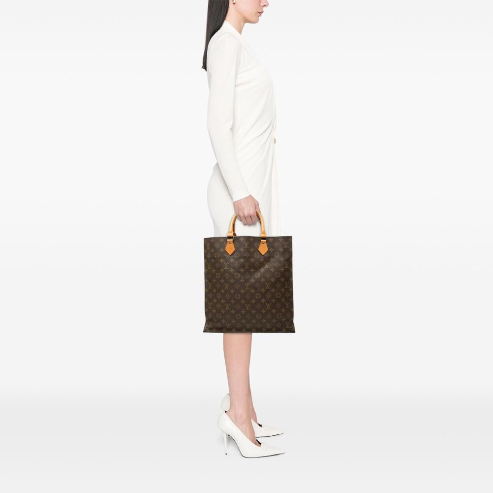 Louis Vuitton Sac Plat