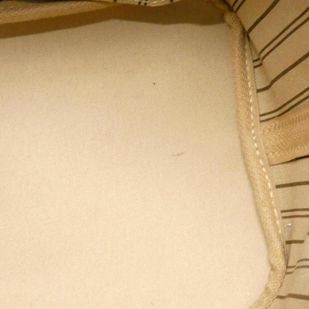 Louis Vuitton Neverfull