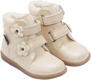 Rabbit Flower Ivory
