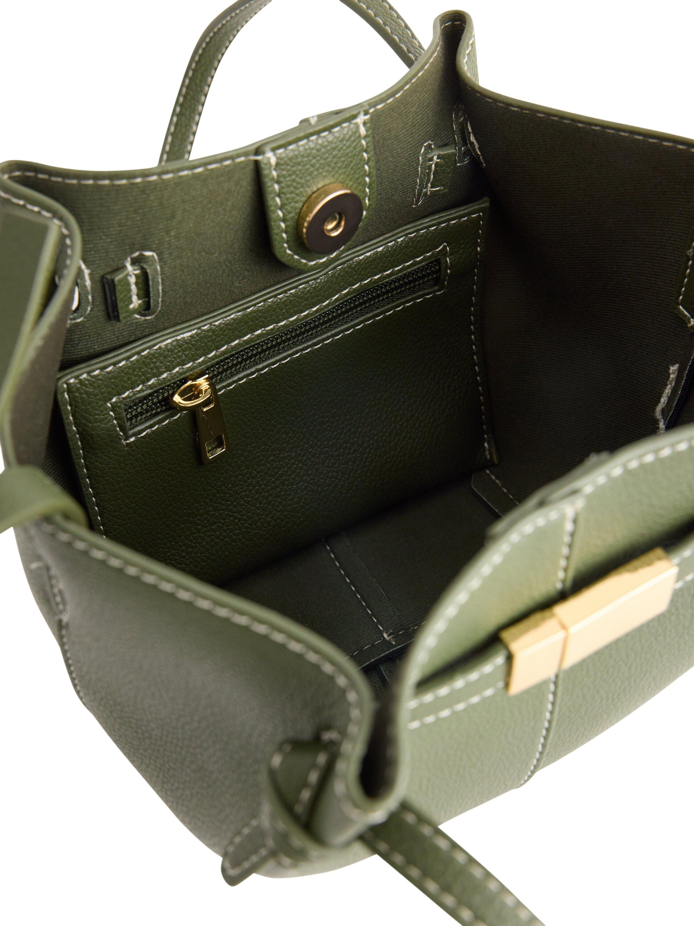 Small bag with one compartment and