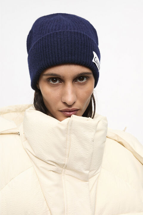 Light Structured Rib Knit Beanie