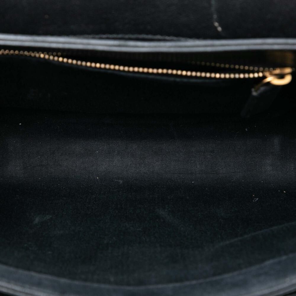 Yves Saint Laurent Shoulder Bag