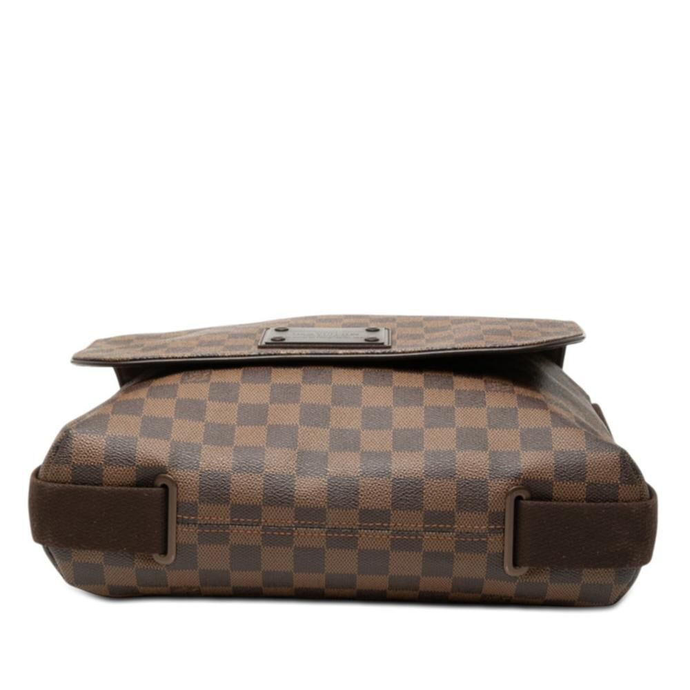 Louis Vuitton Crossbody Bag