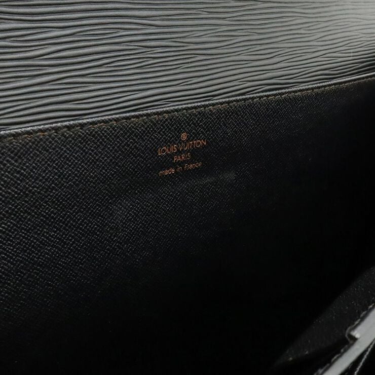 Louis Vuitton Serviette Ambassadeur