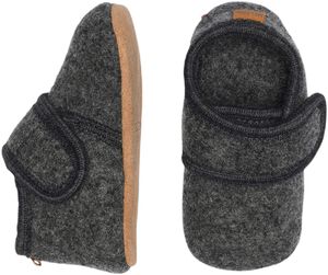 Classic wool slippers