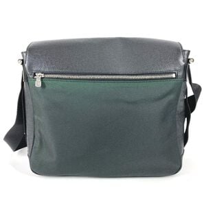 Louis Vuitton District