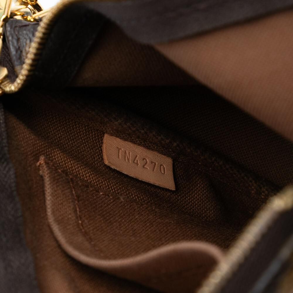 Louis Vuitton Pochette Accessoires