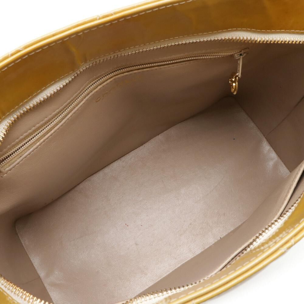 Chanel Tote