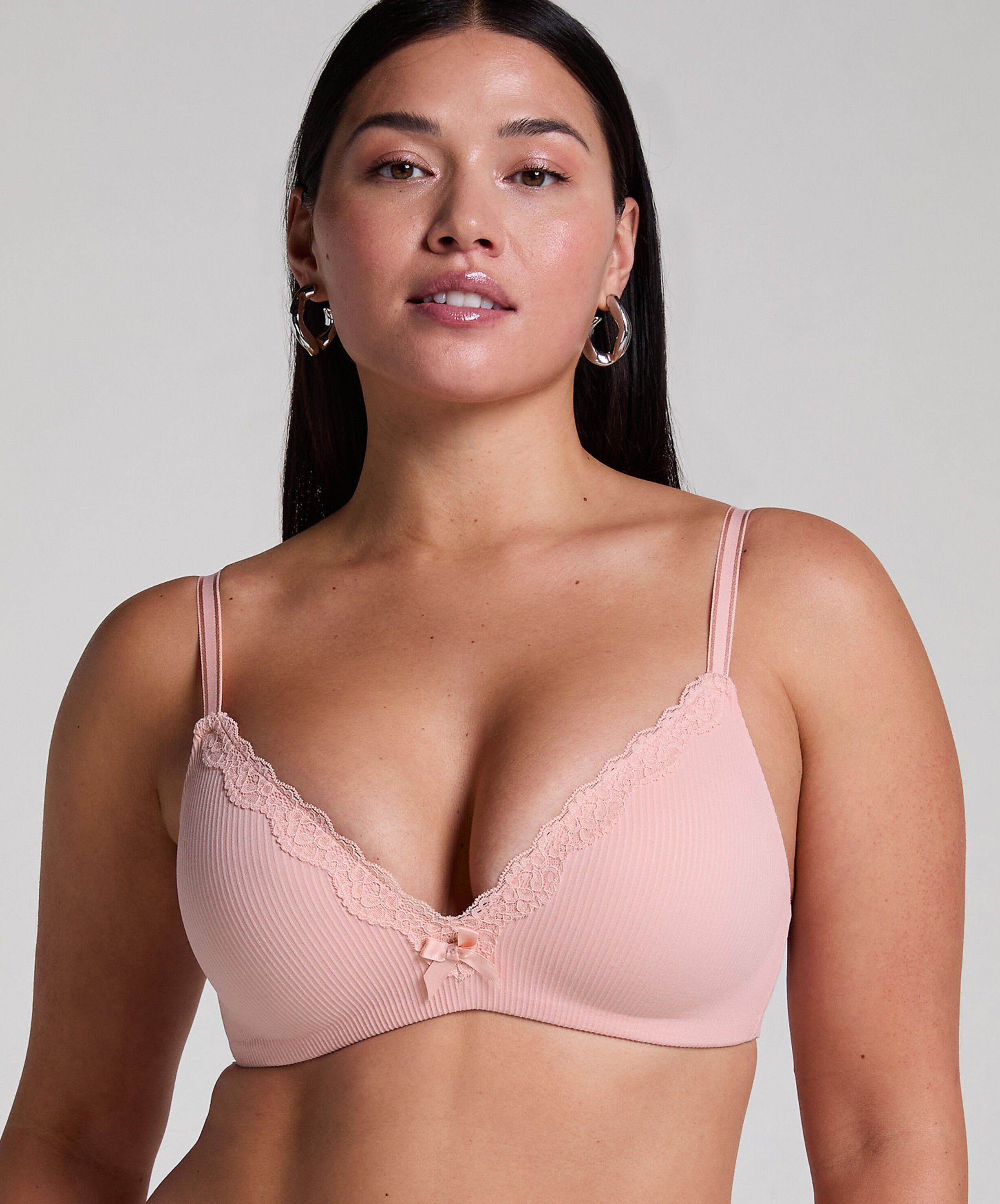 Lola Padded Non-Wired Bra