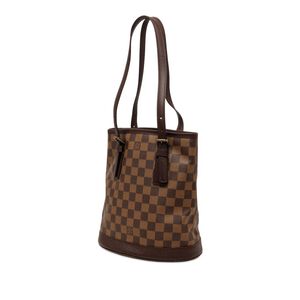 Louis Vuitton Marais