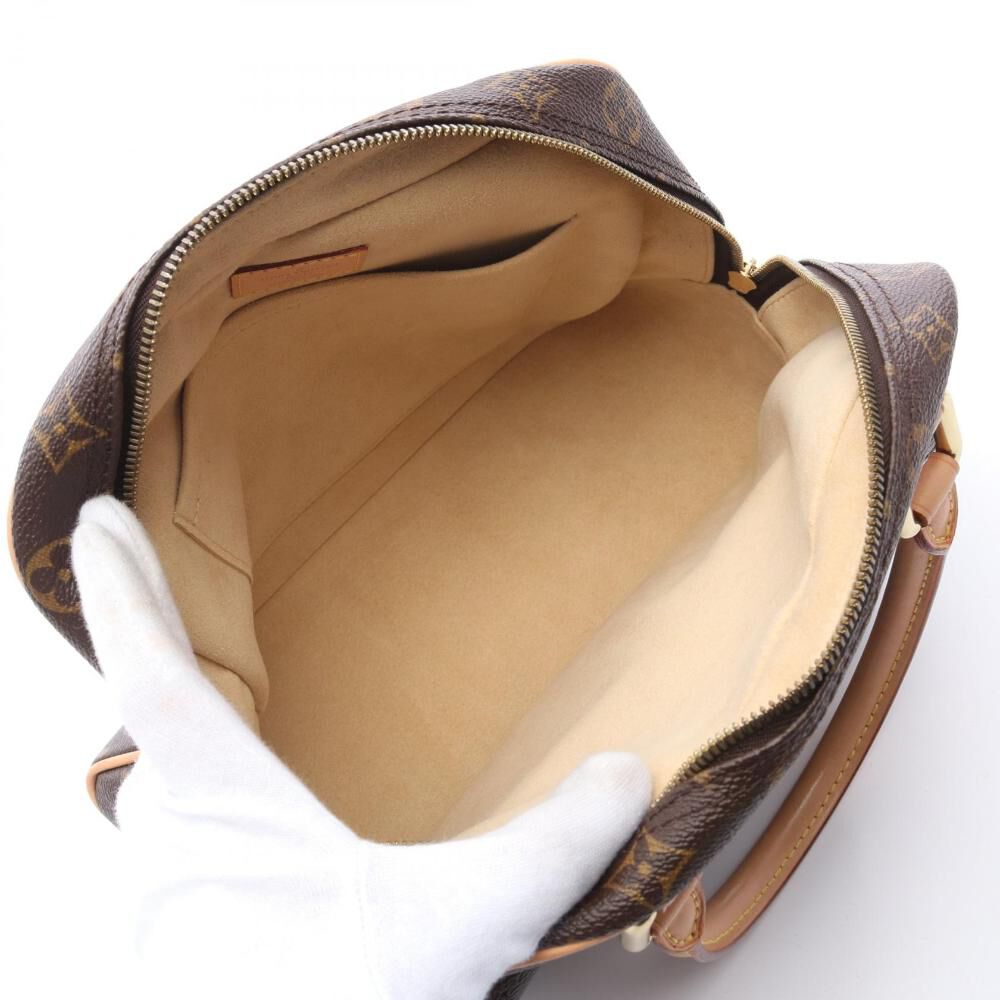 Louis Vuitton Manhattan