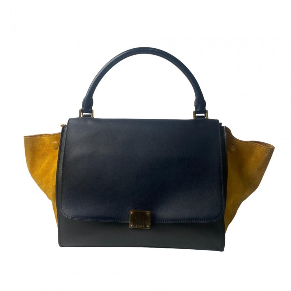 C&eacute;line Trapeze