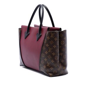 Louis Vuitton Tote