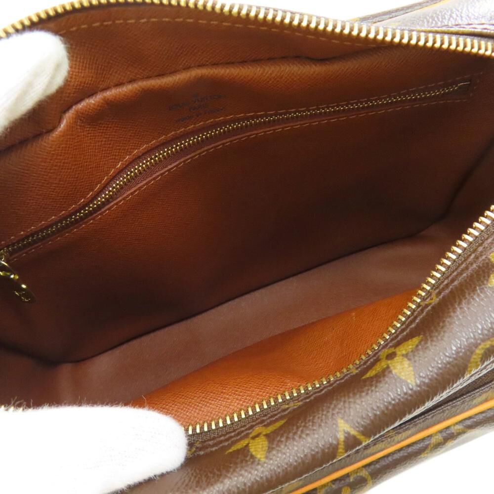 Louis Vuitton Shoulder Bags