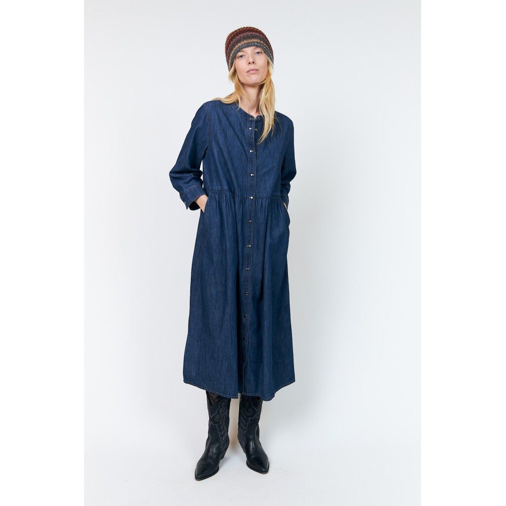 AliyaLL Maxi Dress 3/4