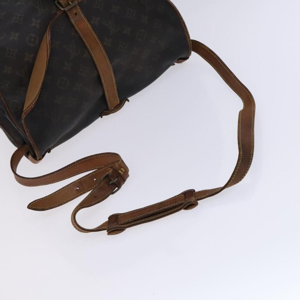 Louis Vuitton Saumur