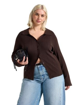 Tynn, ribbestrikket cardigan med v-