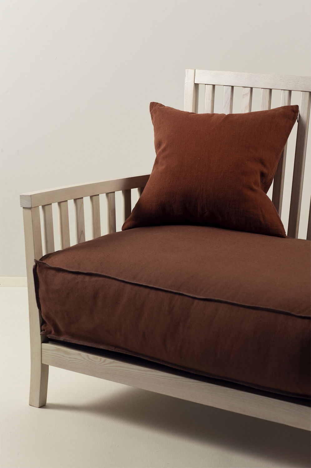 Sunshine Cushion with zip