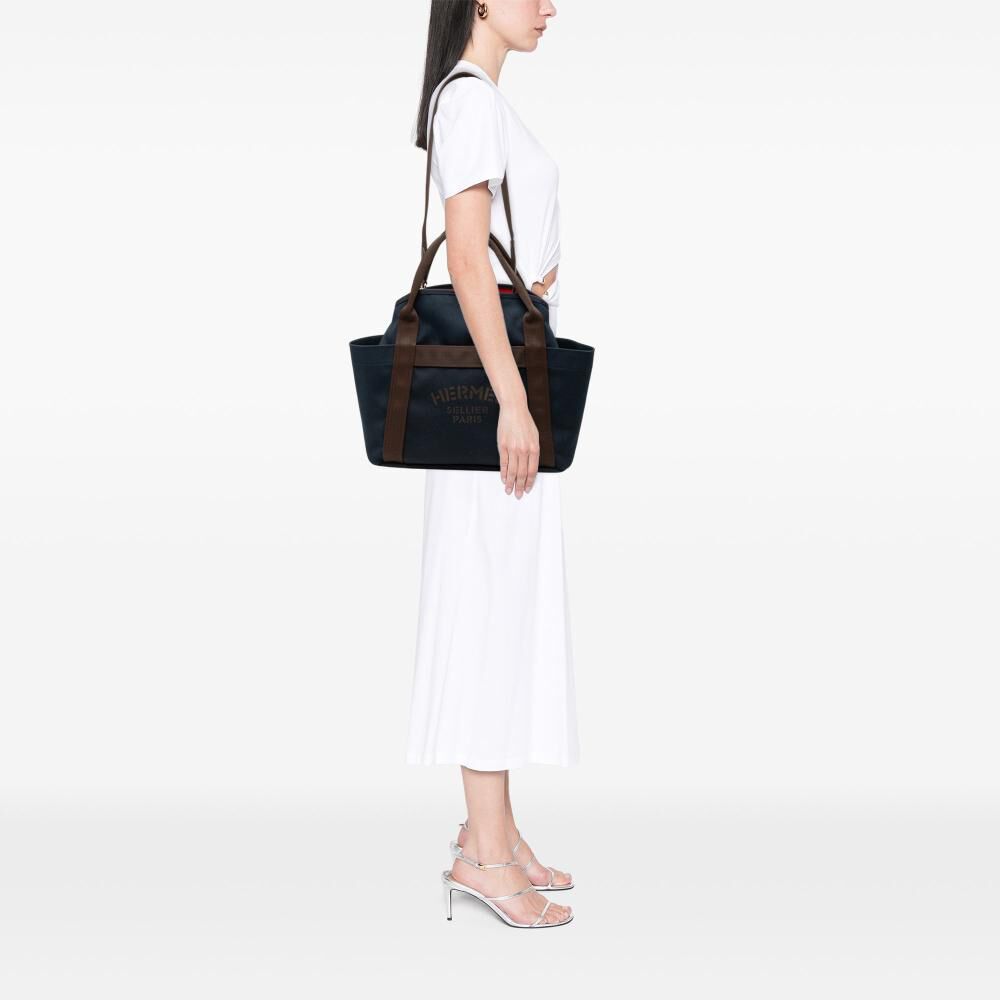 Herm&egrave;s Shoulder Bag