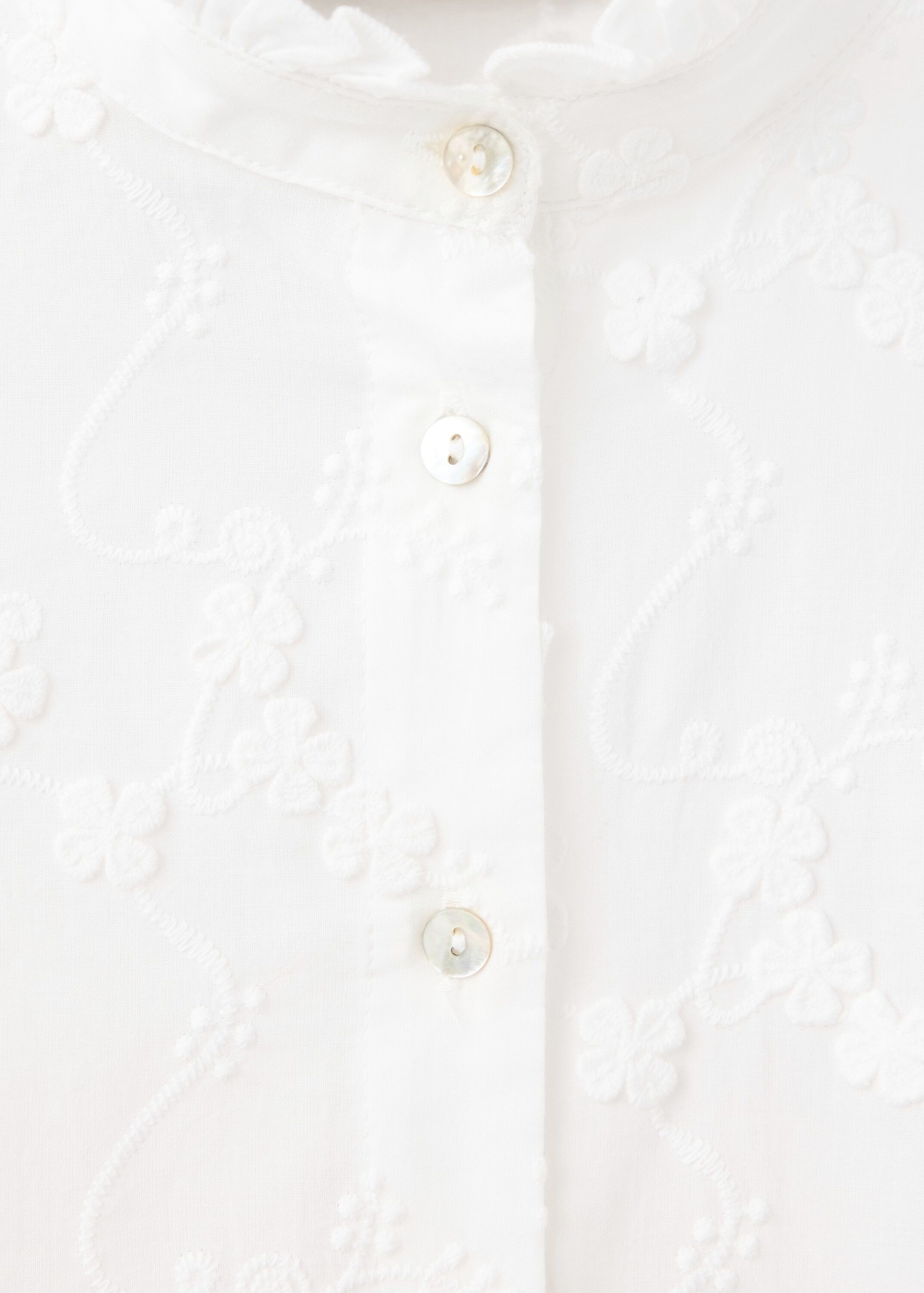 100% cotton blouse with floral embr