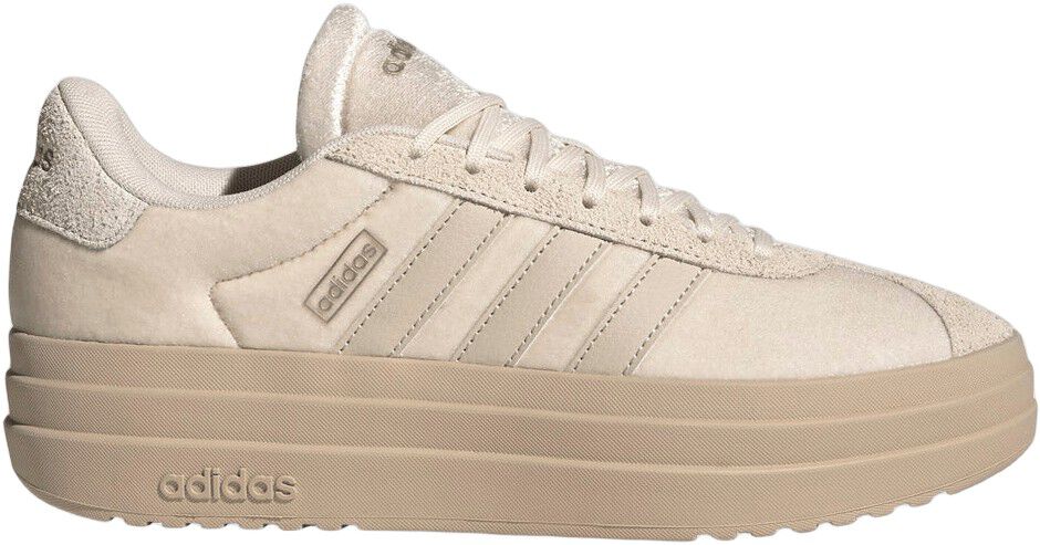 VL Court Bold Sneakers