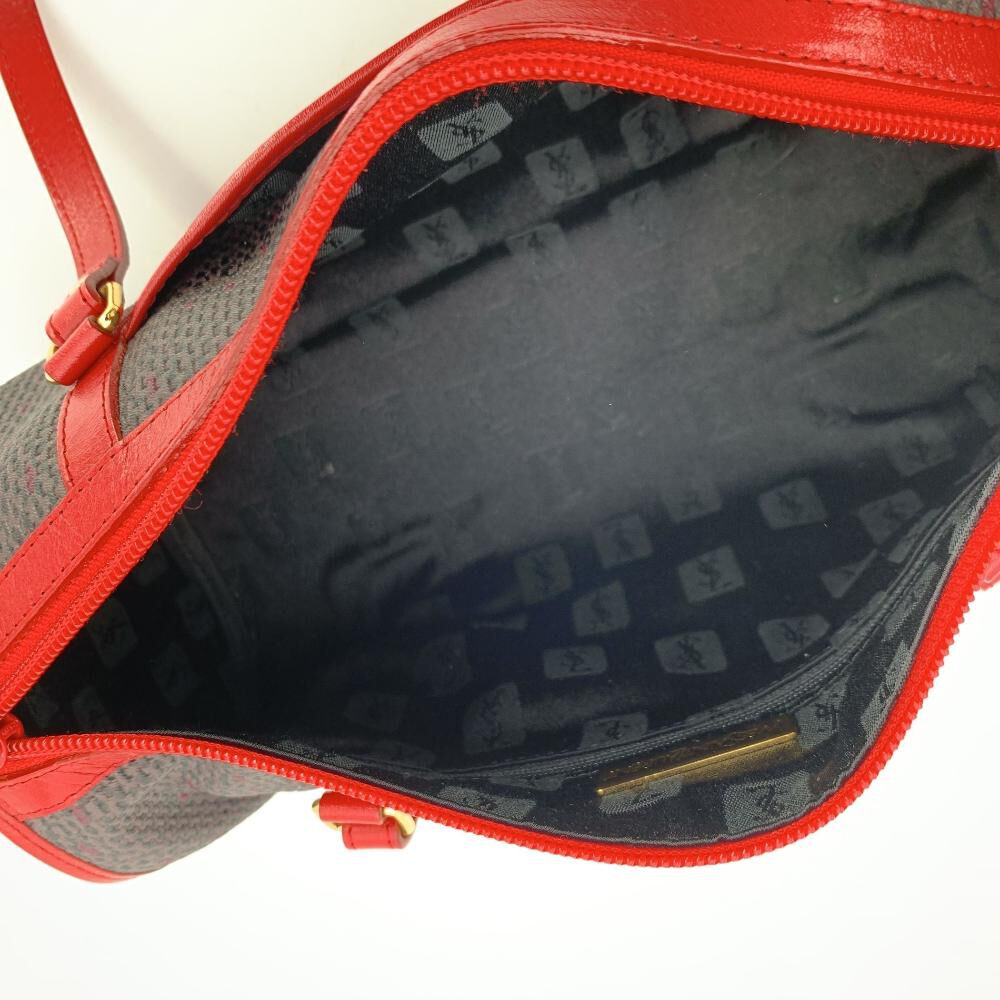 Yves Saint Laurent Handbag