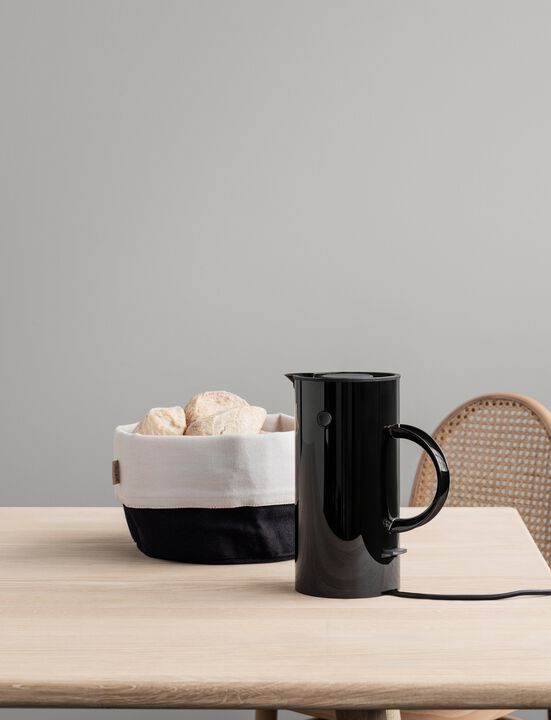 EM77 elkedel (EU) 0.5 l. black