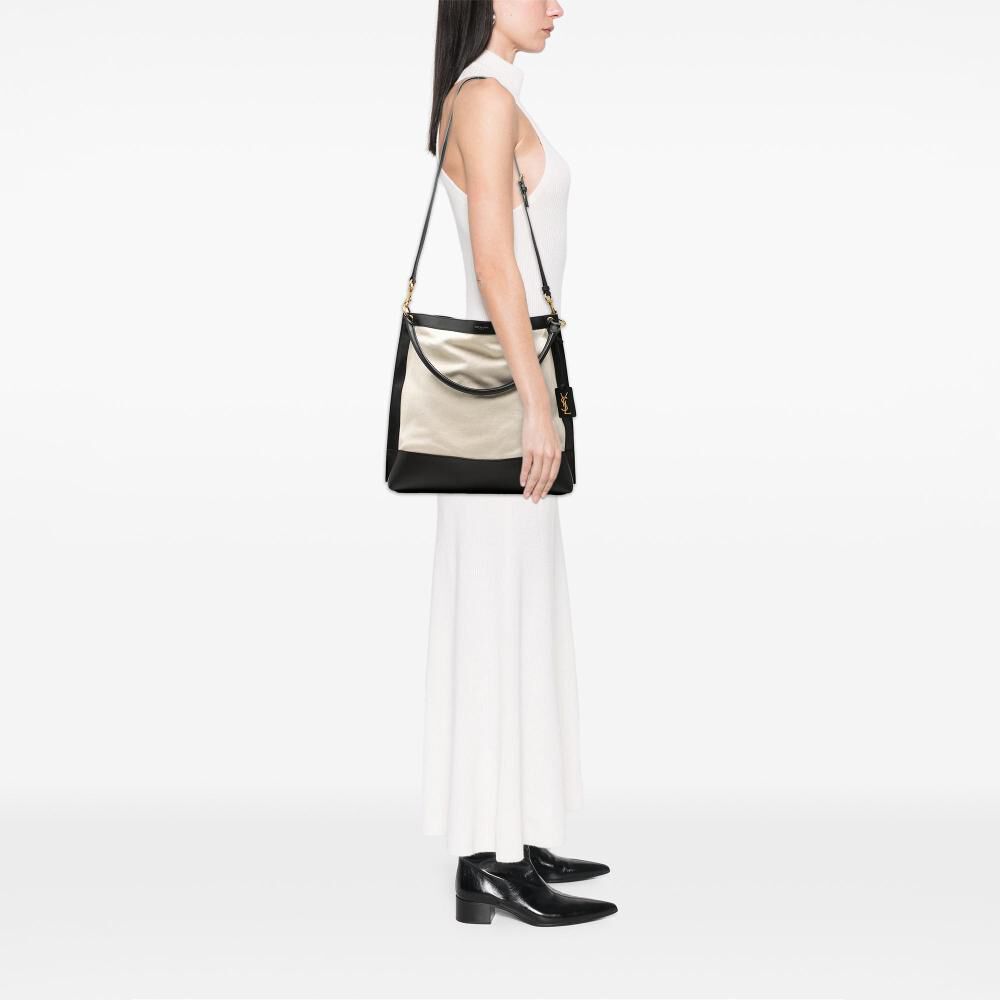 Yves Saint Laurent Handbag