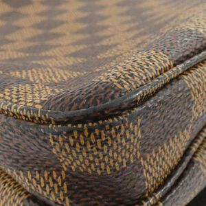 Louis Vuitton Shoulder Bags