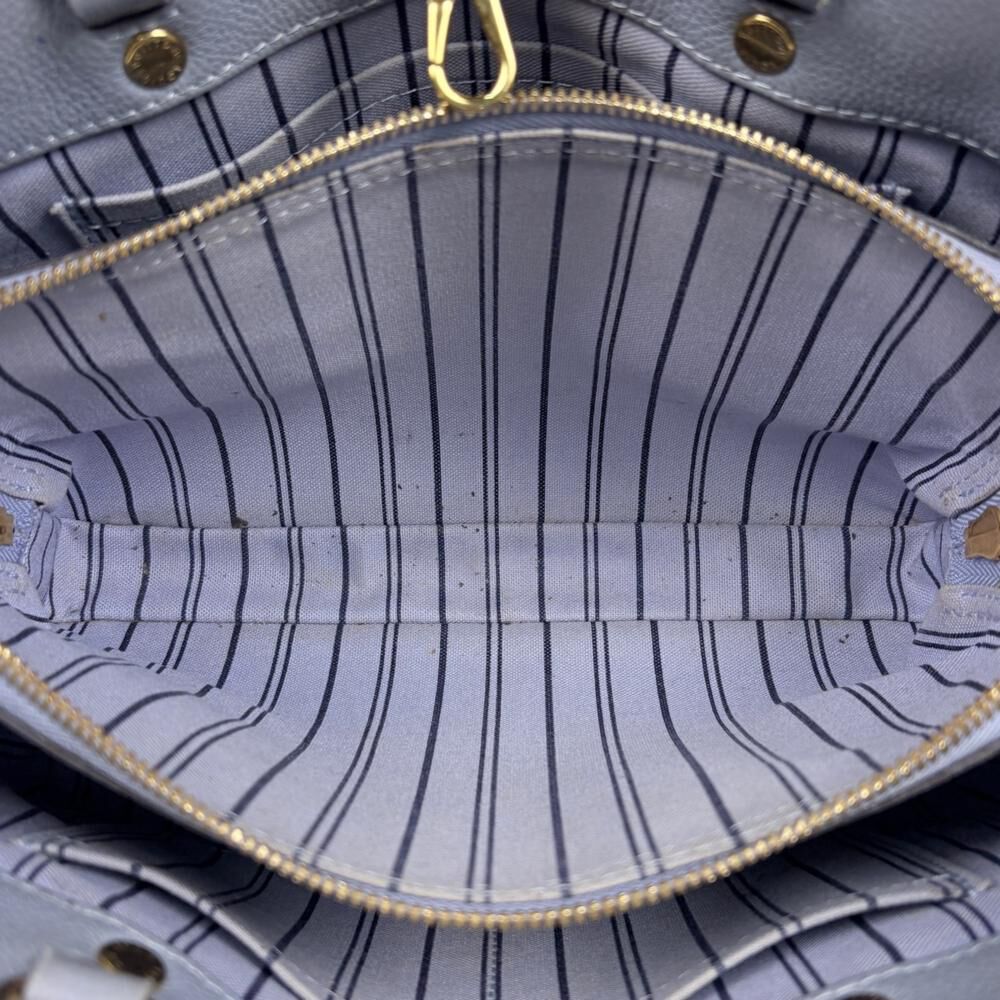 Louis Vuitton Montaigne