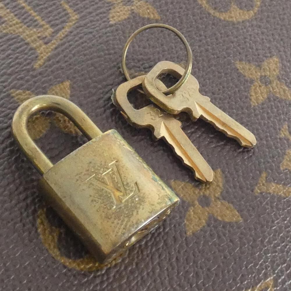 Louis Vuitton Speedy