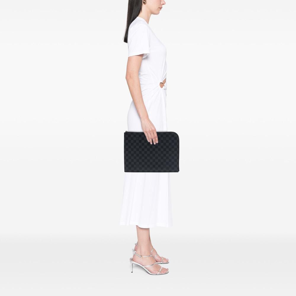 Louis Vuitton Clutch