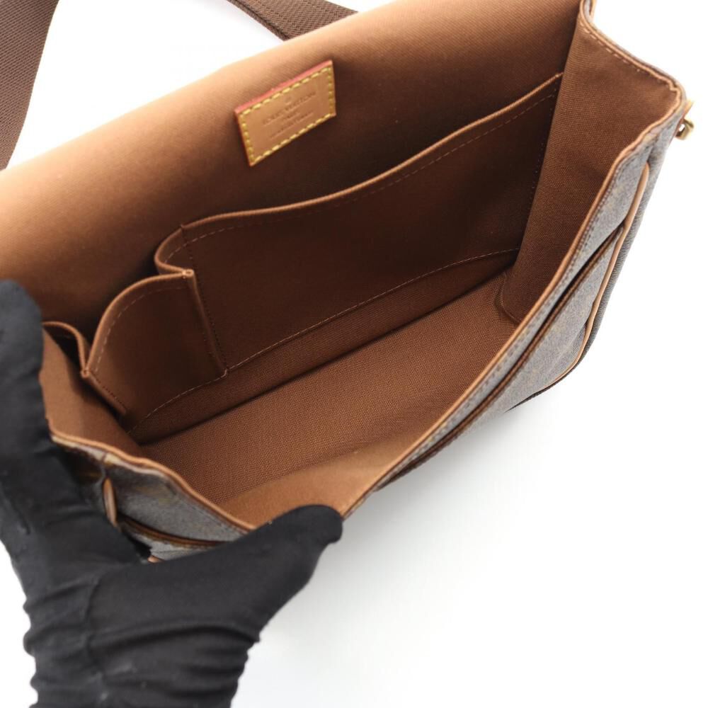 Louis Vuitton Bosphore