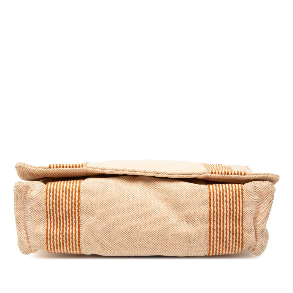 Herm&egrave;s Clutch