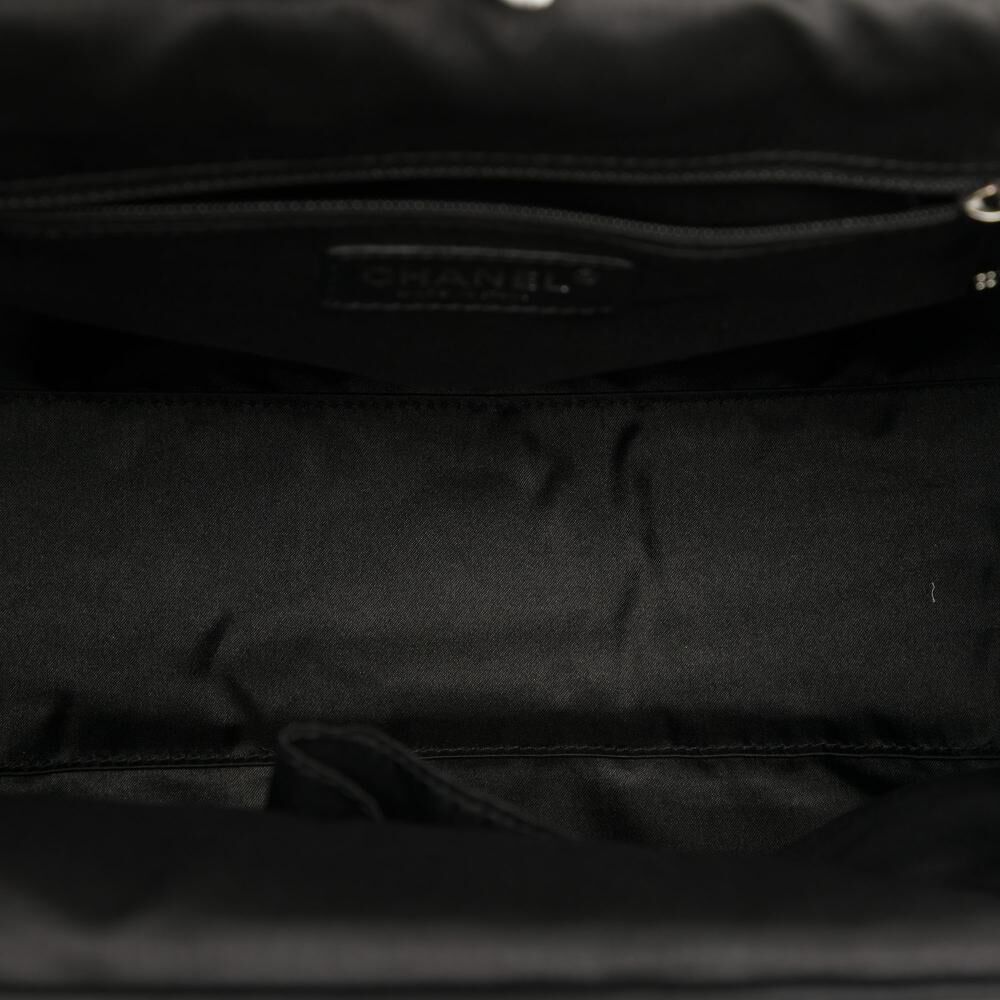 Chanel Shoulder Bag