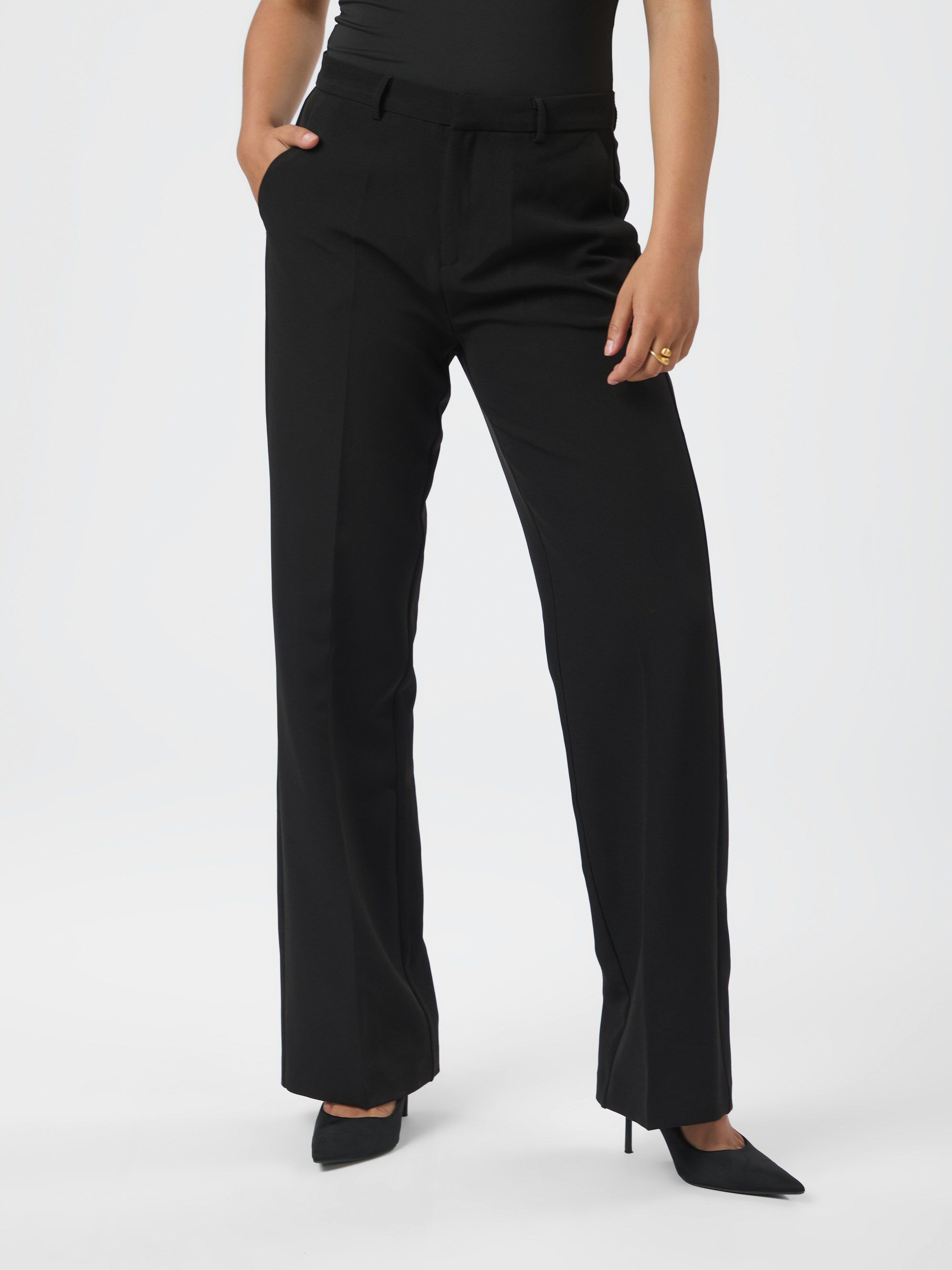 Bukser med smalle ben