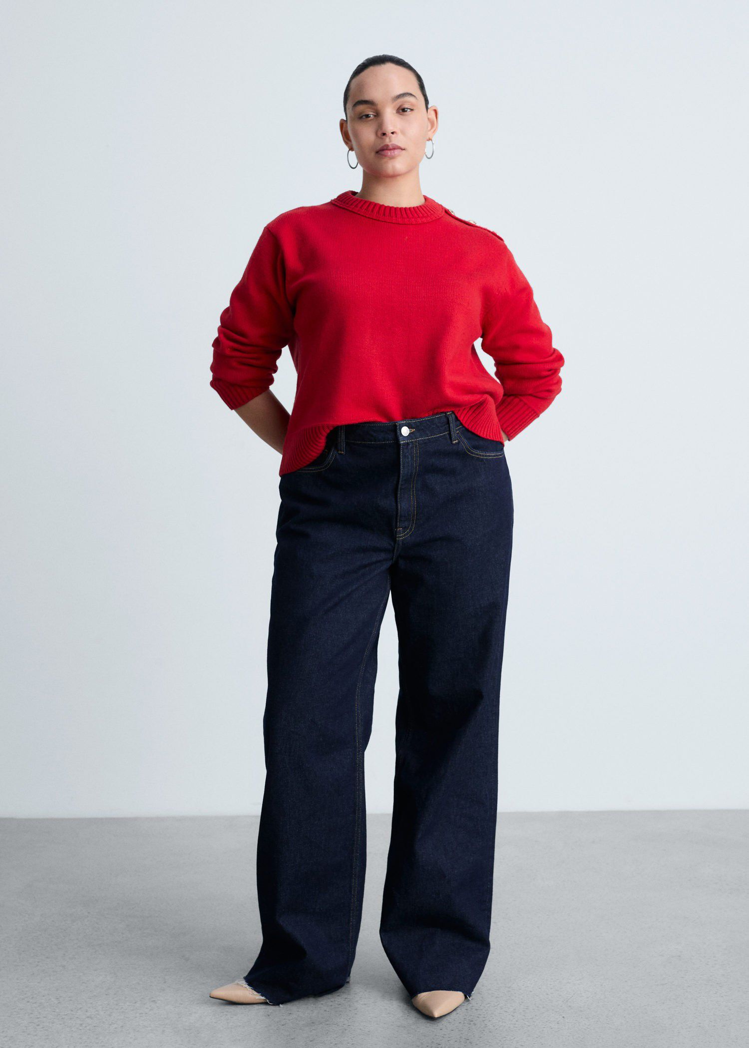 Knitted sweater with jewel buttons