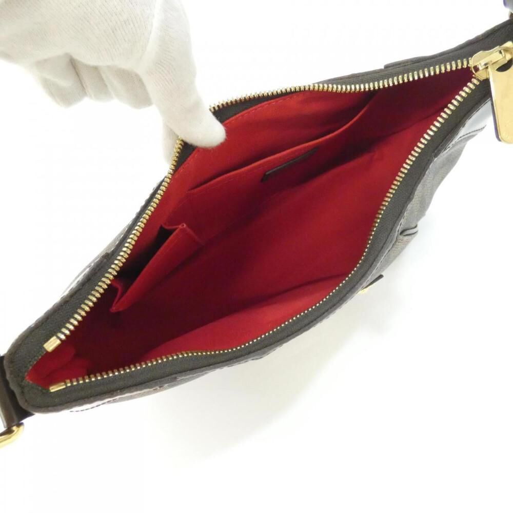 Louis Vuitton Thames