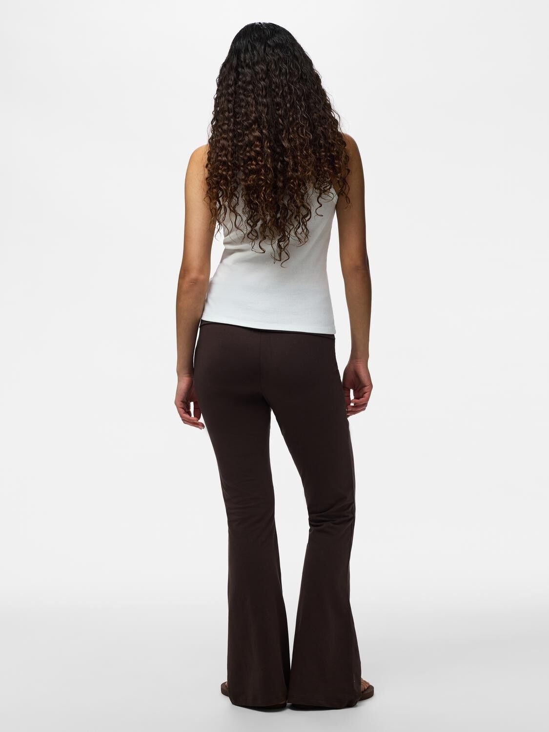 PCGEORGINA MW FLARED LEGGING JRS D2