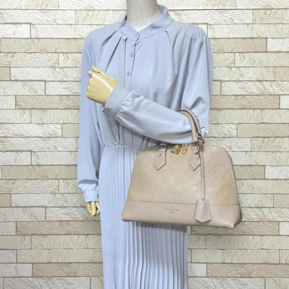 Louis Vuitton Alma