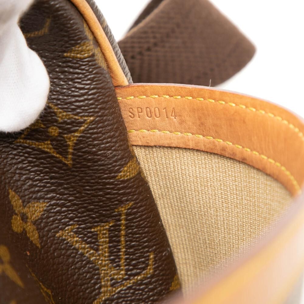 Louis Vuitton Reporter