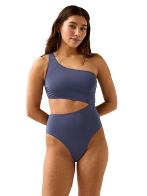 Unpadded swimsuit with a cut out de