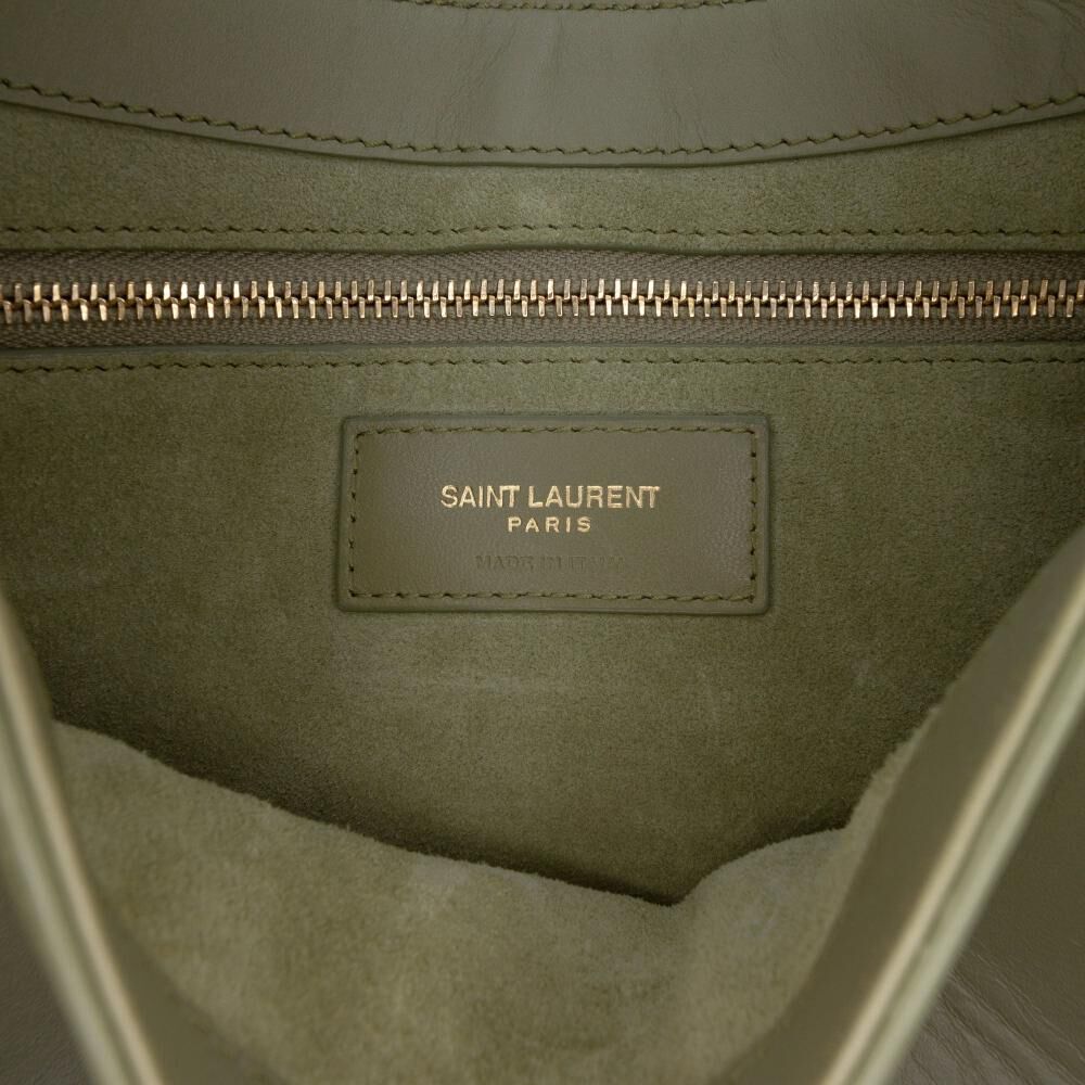 Yves Saint Laurent Shoulder Bag