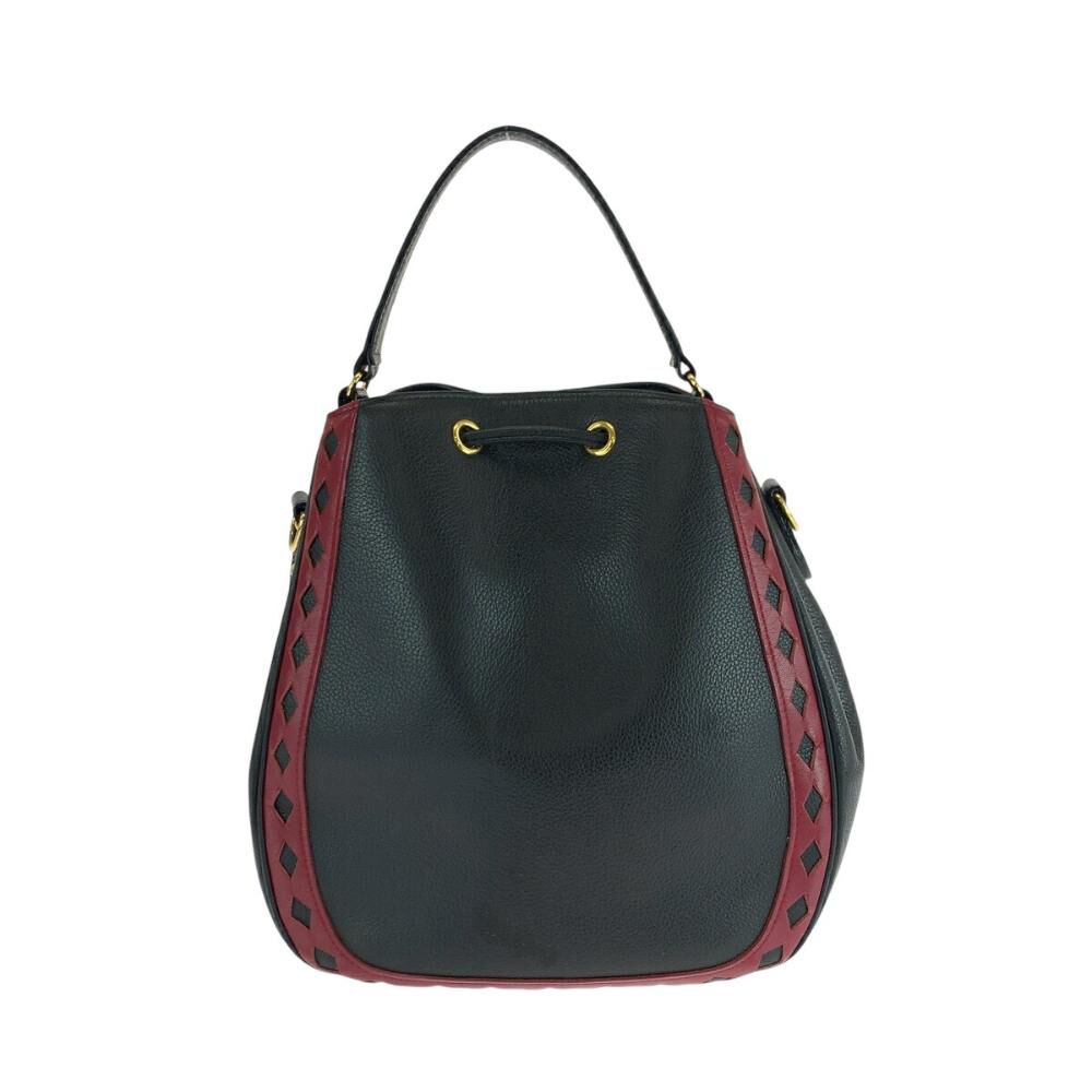 Yves Saint Laurent Shoulder Bag