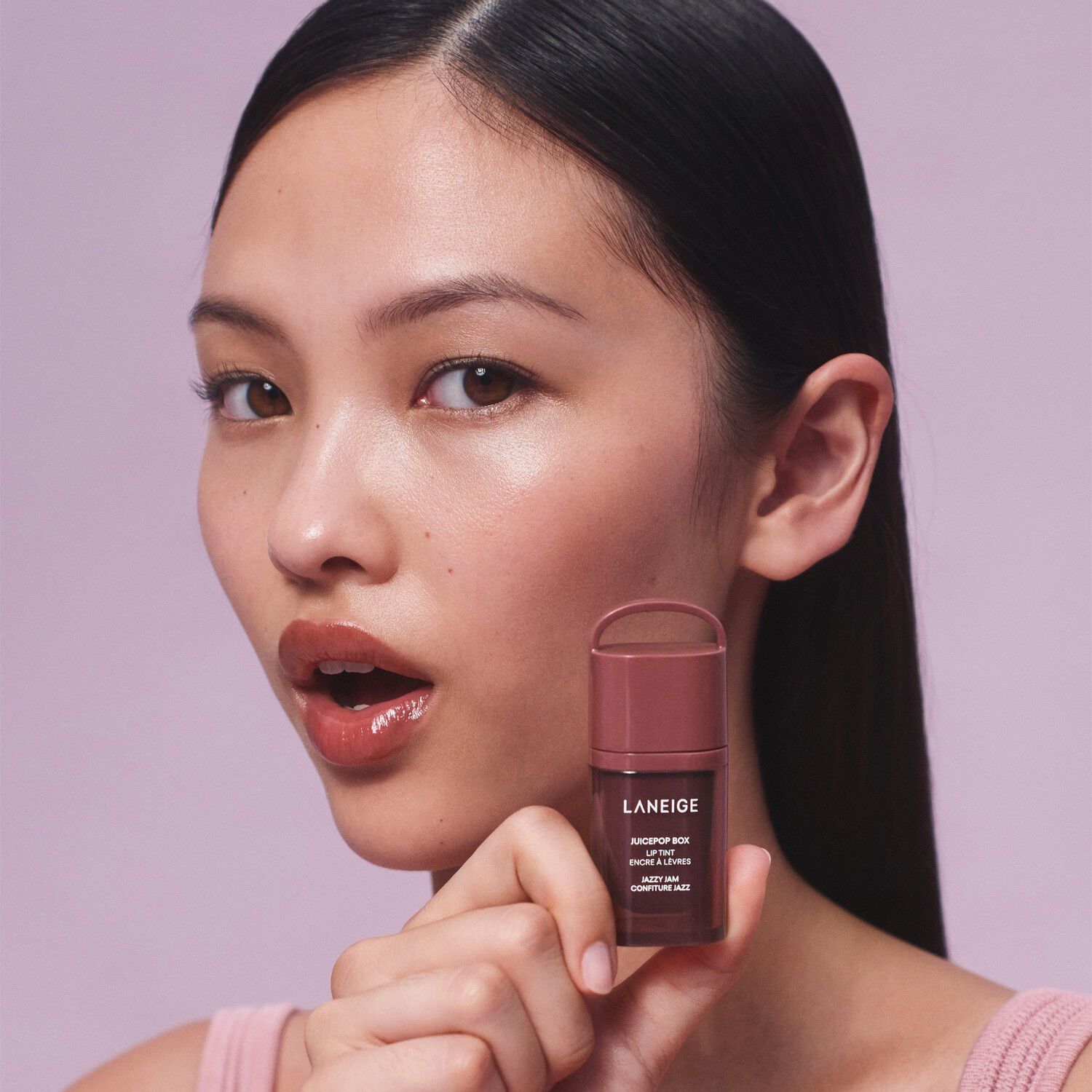 Oplev JuicePop Box, det fugtgivende l&aelig;bebl&aelig;k, der f&aring;s i flere farveton