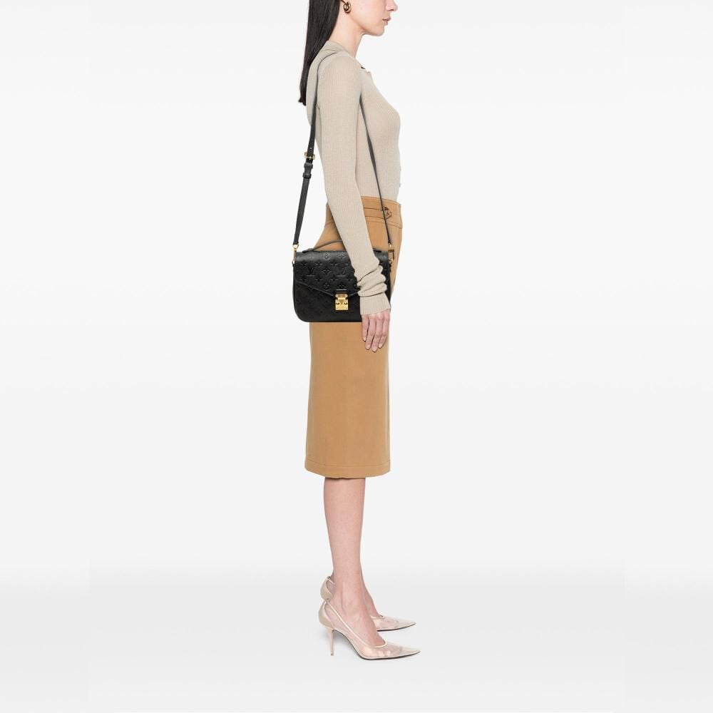 Louis Vuitton Pochette M&eacute;tis