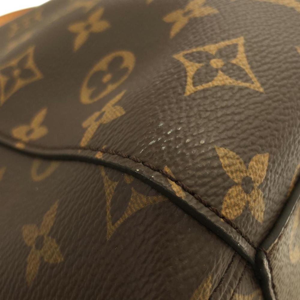 Louis Vuitton Montaigne