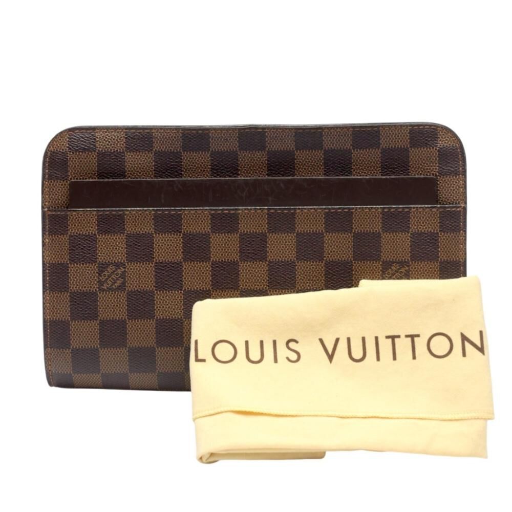 Louis Vuitton Clutch